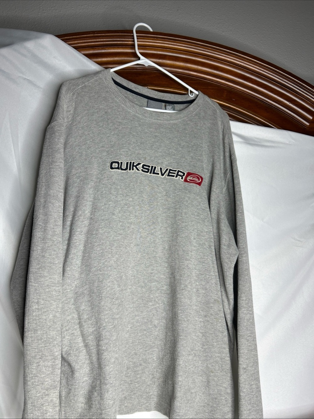 VINTAGE Y2K Quiksilver sweatshirt XL Gray Embroidered surf/skate/grunge VTG LOOK